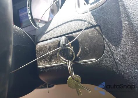 2013 Chrysler Town & Country Touring из США, поврежденный, VIN 2C4RC1BG3DR803122